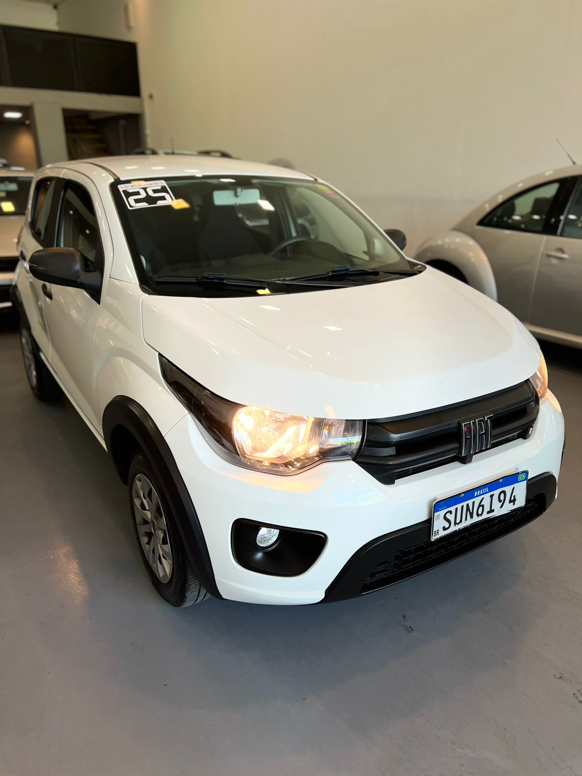 FIAT MOBI LIKE 2024