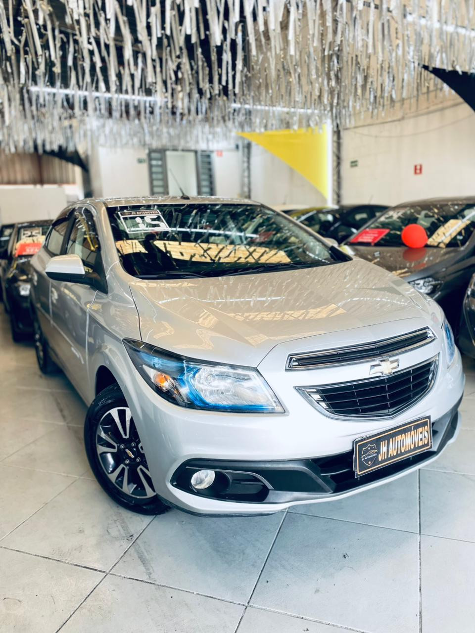 CHEVROLET ONIX 1.4MT LTZ 2015