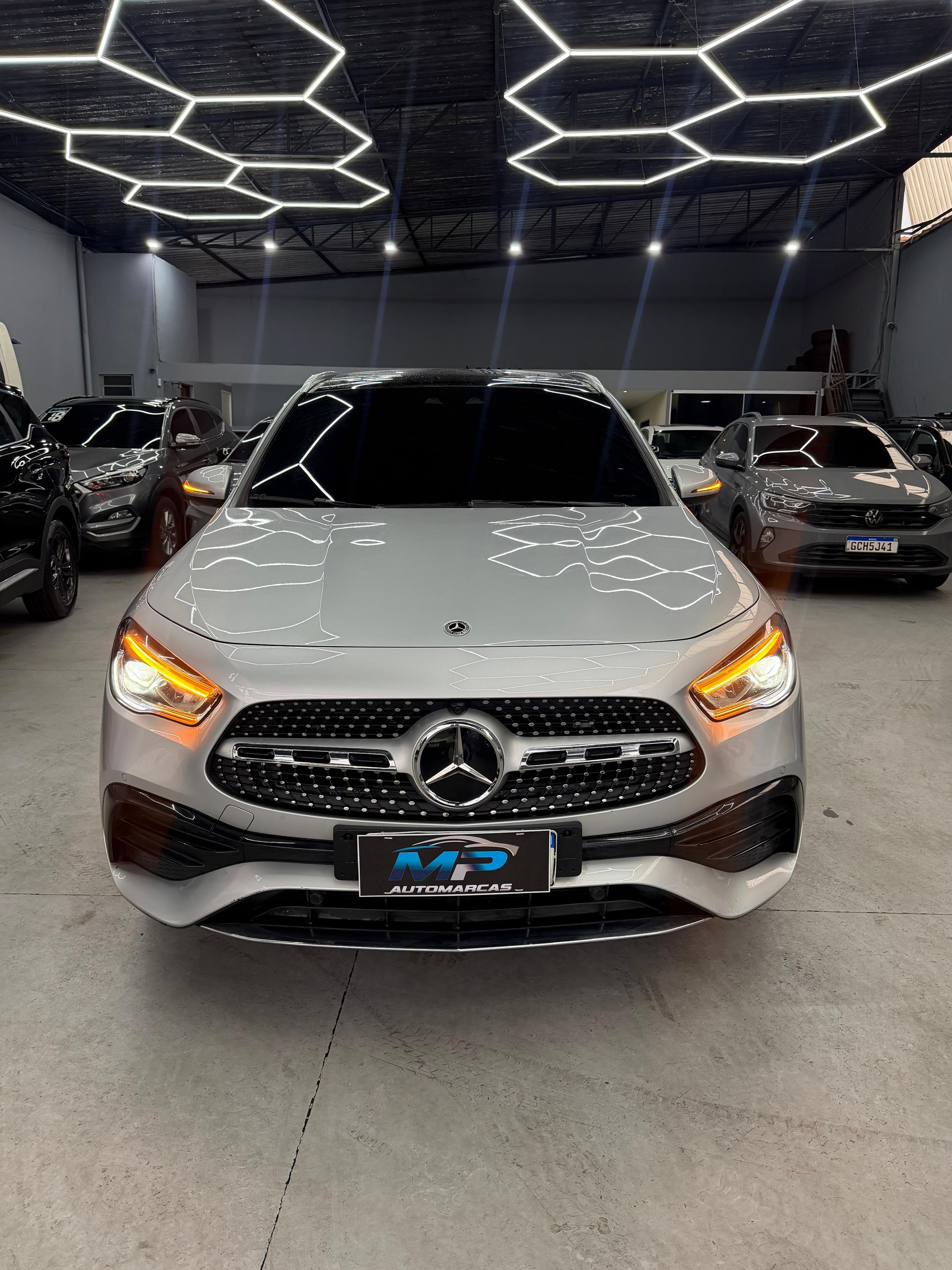 M.benz Gla200 AMG Line 2022