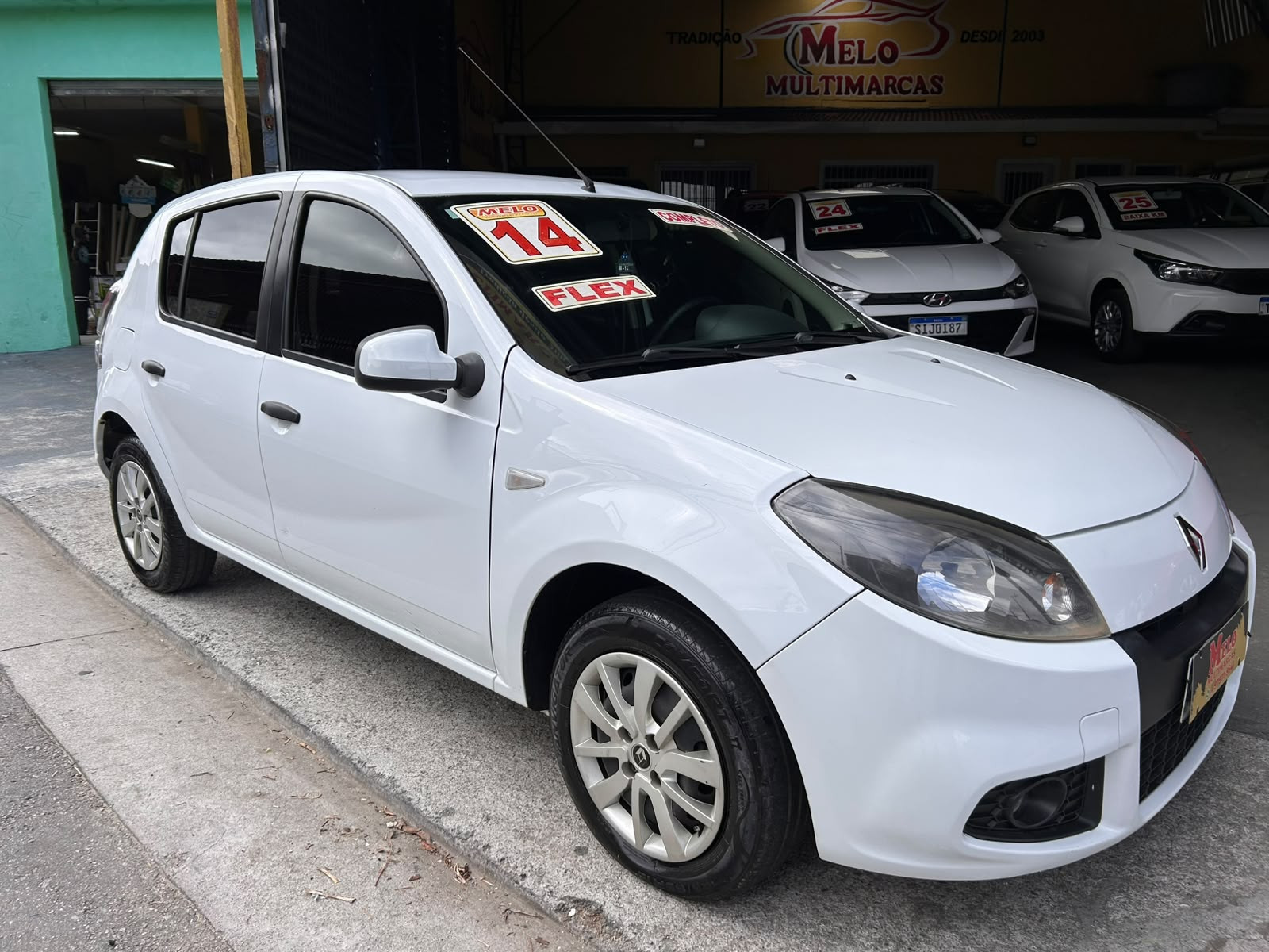 RENAULT SANDERO EXPRESSION 1.6 FLEX 2014, COMPLETO, SUPER CONSERVADO!!
