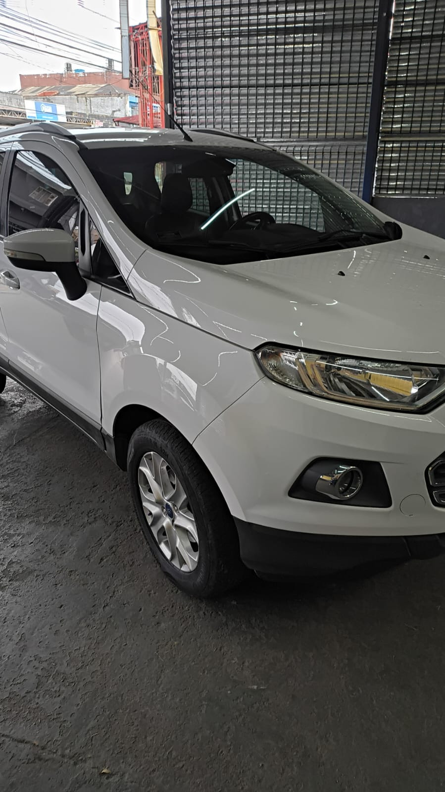 FORD ECOSPORT TITANIUM 2.0 FLEX ANO 2015, CÂMBIO AUTOMÁTICO, BANCOS DE COURO, BAIXO KM, SUPER EQUIPADO!!